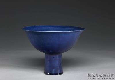图片[2]-Stem bowl with cobalt blue glaze, Ming dynasty, Jiajing reign (1522-1566)-China Archive